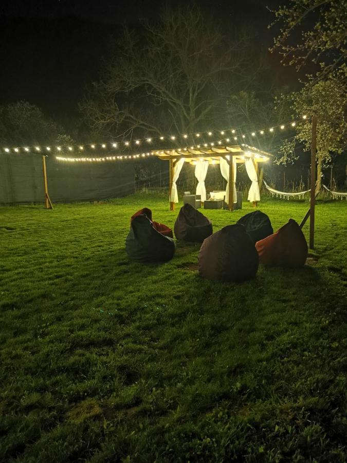 Green Garden Glamping Retezat Bălan Exterior foto