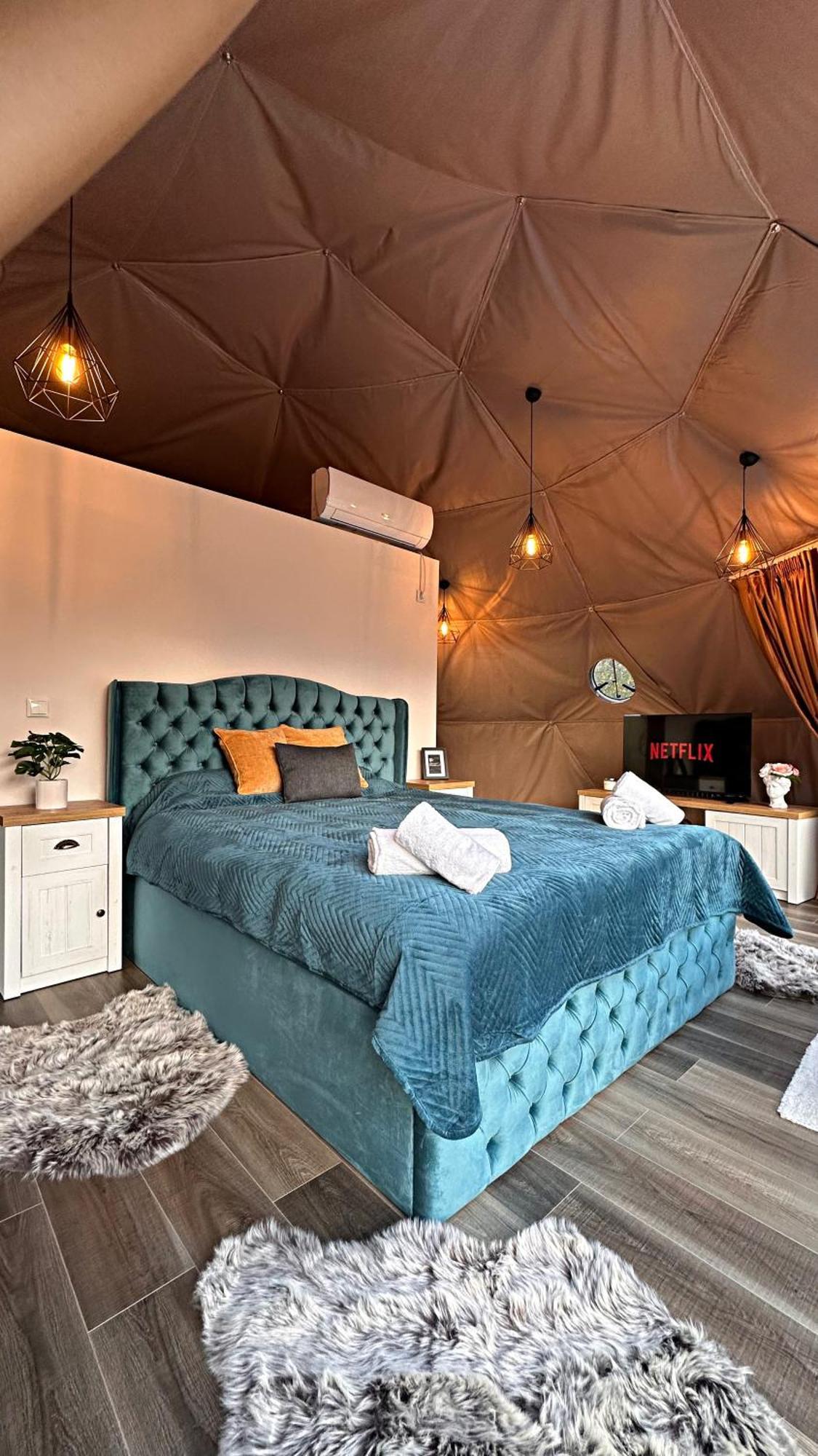 Green Garden Glamping Retezat Bălan Exterior foto