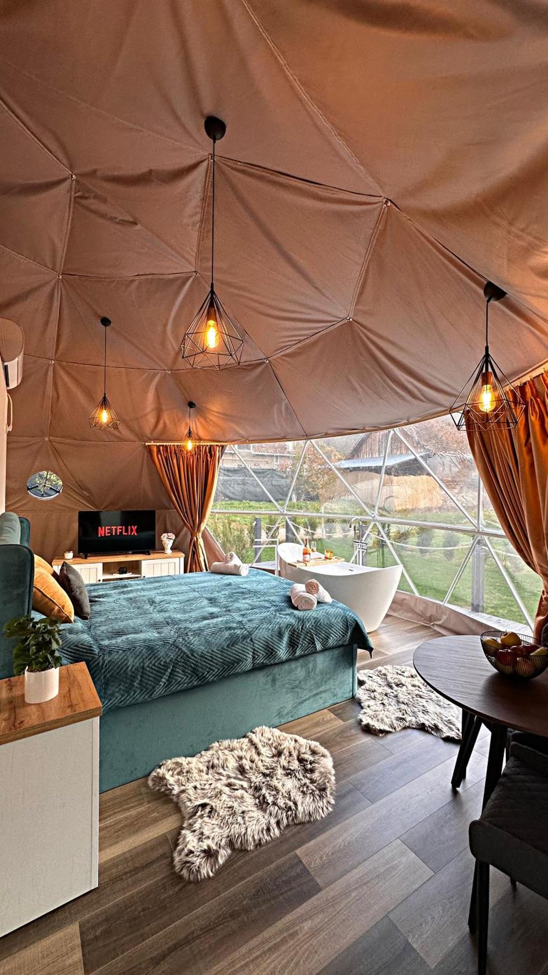 Green Garden Glamping Retezat Bălan Exterior foto